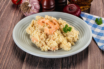 Gourmet risotto with prawn and cheese