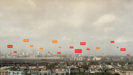Naklejka premium Cityscape Under Heavy Smog with Augmented Reality PM 2.5 Data Overlay, Illustrating Air Pollution and Public Health Crisis.