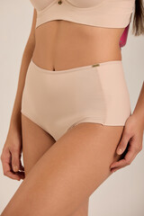 Fashion Lingerie Panties Bra White Nude Black Red Colored Clothes Shorts Pants Legs Detail Inspiration Outfit Look Style Studio Lookbook Still Product Bedroom Scenario