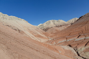 Fototapeta premium Aktau mountains in the Altyn-Emel (or Altyn Emel) national park. Zhetysu region, Kazakhstan.