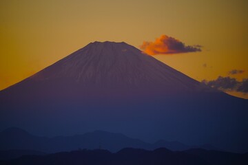 夕暮れの富士