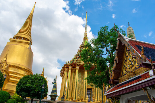 Bangkok, Thailand 15 October 2025: Grand Palace, Phra Borom Maha Ratcha Wang Beautiful architecture of complex of buildings in Bangkok, Thailand 