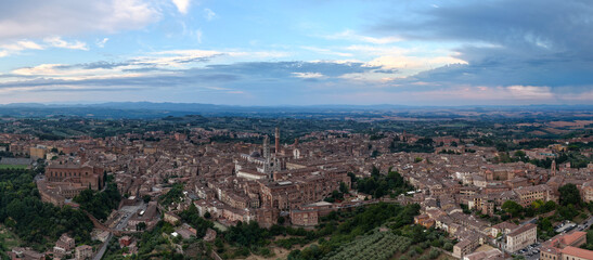 Obraz premium Aerial View of Siena - Siena, Italy