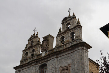 Iglesia mediaval del siglo XVI