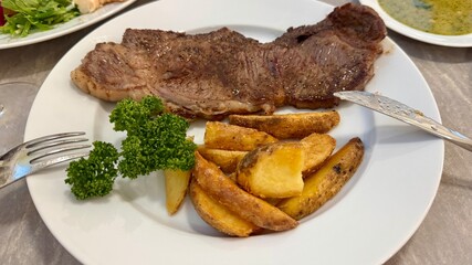 lamb chops with potatoes