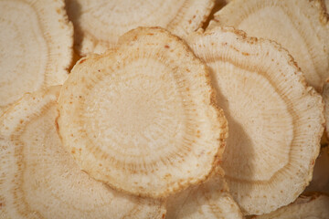 American Ginseng Root Slices from Changbaishan - Traditional Chinese Medicine Herb for Health and Wellness