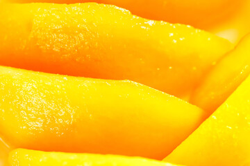 Premium Yunnan Mountain Loquat Fruit Slices - Fresh Golden Flesh Close-up