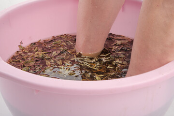 Herbal Foot Soak with Mugwort - Natural Spa Treatment for Healthy Feet Wellness