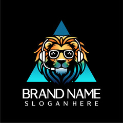 Lion customer service illustration