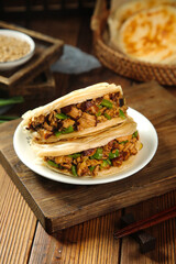 Tongguan Chinese Meat Bun Shaanxi Style Traditional Sandwich with Pork Filling