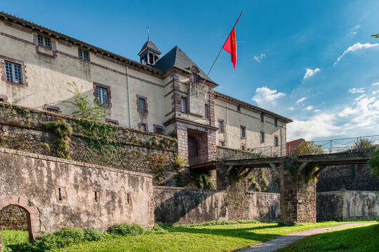 Saint-Jean-Pied-de-Port is a French town located in the Pyr&eacute;n&eacute;es-Atlantiques department in the Nouvelle-Aquitaine region, in the historical territory of Lower Navarre.