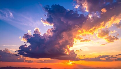 Fototapeta premium Dramatic sunset sky with vibrant colors and cloud formations.