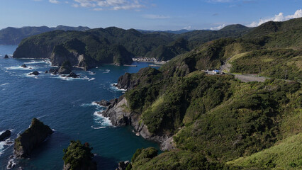 Fototapeta premium あいあい岬（奥石廊）と海岸線（空撮） - 静岡県南伊豆町,日本