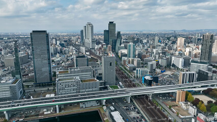 Obraz premium 現代都市のドローン空撮