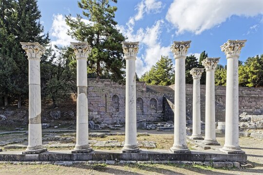 Middle terrace, Apollo temple columns, Asclepieion, Latin Aescupium, three terraces, place of worship of Asclepios, god of healing art, ancient hospital, archaeological excavation 1902-1904, island of Kos, Dodecanese islands, Greece, eastern Adriatic, Mediterranean