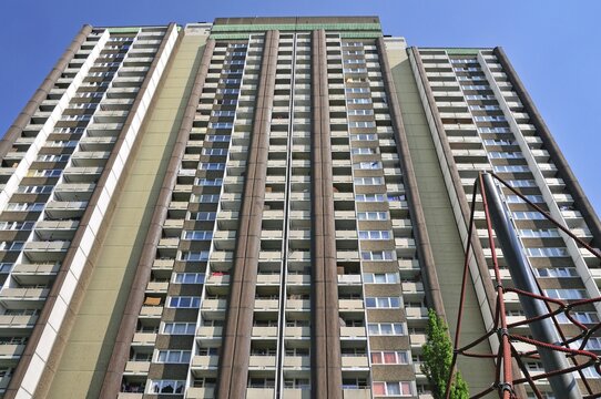 Residential tower block K&ouml;lnBerg, a social hotspot in the Meschenich district of Cologne, North Rhine-Westphalia, Germany