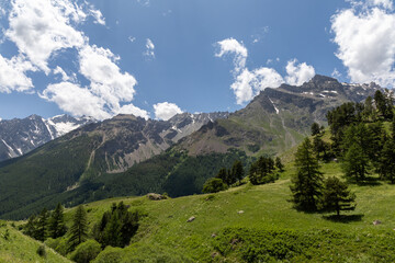 Fototapeta premium Alpine landscape in the Massif des Cerces in Hautes Alpes, France