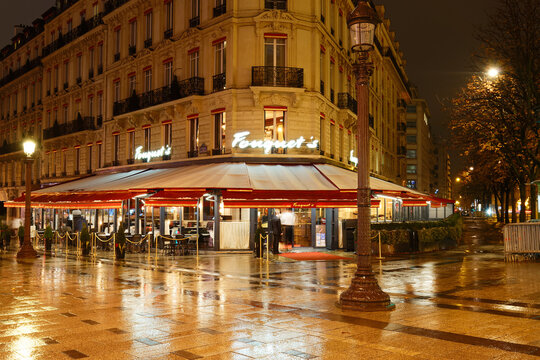 The Fouquets is a historic restaurant, located at 99 avenue Champs Elysees in Paris, France.It was located in 1889.