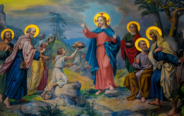 Painting (19th century) of Jesus multiplying loaves and fish. Miracles of the Bible.