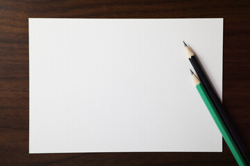 テンプレート_紙と鉛筆