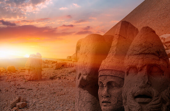 Nemrut Mountain, the most beautiful sunset in the world
