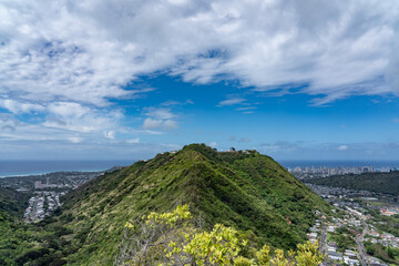 Mauʻumae Ridge Trail (Puʻu Lanipō), Honoululu, Oahu, Hawaii. Koʻolau Range, shield volcano.	