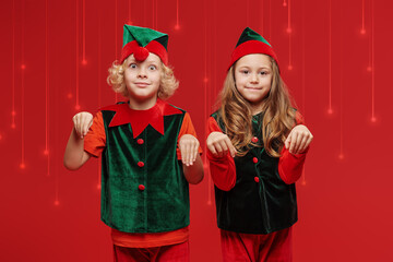 Obraz premium Elf Duo Delivery