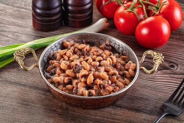Canned Black eye bean in the bowl
