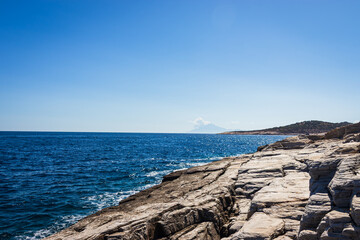 sea and rocks