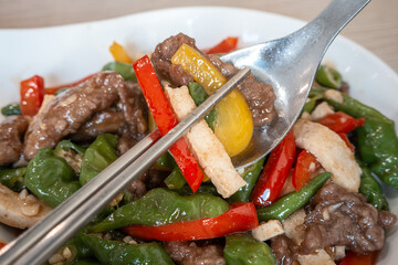 Stir-Fried Beef with peppers