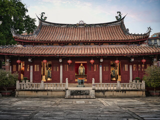 Fototapeta premium Traditional Minnan Temple Architecture
