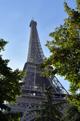 eiffel tower in paris