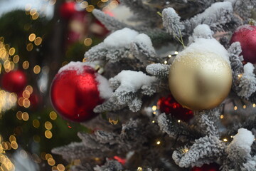 christmas tree decorations