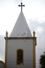 Arquitetura &eacute; a arte e a t&eacute;cnica de projetar e construir edif&iacute;cios e espa&ccedil;os, buscando integrar funcionalidade, est&eacute;tica e sustentabilidade para criar ambientes que atendam &agrave;s necessidades humanas