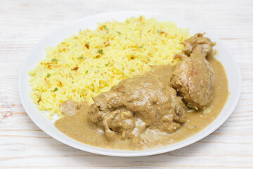 Poulet Korma – plat indien crémeux et épicé