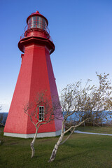 Phare rouge , jour, vertical