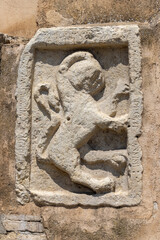 16th century Fountain of San Rufino (Fontana di San Rufino) with 6 lion heads spouting water, Assisi, Italy