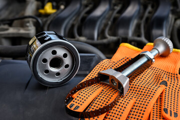 Oil filter and filter removal wrench