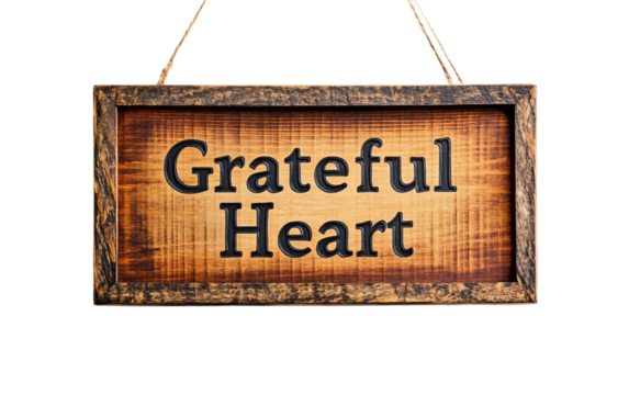 Decorative wooden sign reading Grateful Heart perfect for home decor and seasonal inspiration isolated on transparent background PNG