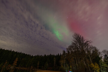 Fototapeta premium aurora borealis in the mountains