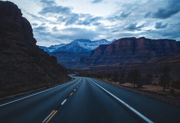 road to the mountains