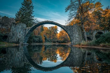 Tableau sur plexiglas Le Rakotzbrücke die Rakotzbrücke in Kromlau  © jsr548