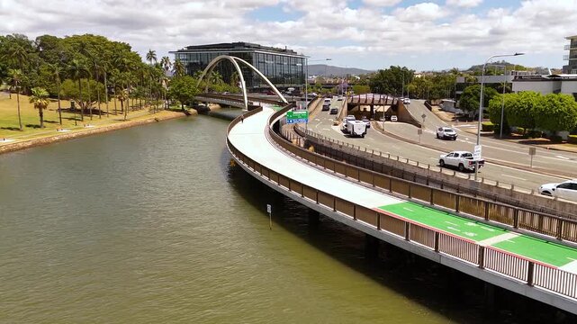 Traffic next to the Breakfast Creek Bridge at Newstead and the Inner City Bypass in Brisbane.