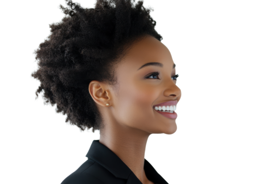 Smiling woman in suit with short afro
