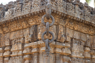 India, Karnataka, Chamarajanagar, The Masterpiece in Carving the Stone Chains on the Temple Gate of Ancient Shri Gaurishvara Temple, Yelandur.
