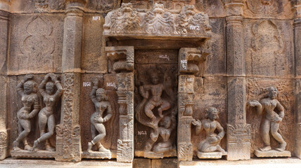 India, Karnataka, Chamarajanagar, Masterpiece in Carving Musicians and Dancers with Hindu Deity Carvings on Ancient Shree Gaurishvara Temple, Built in 15th Century.