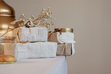 Eco friendly gifts with dried flower decoration