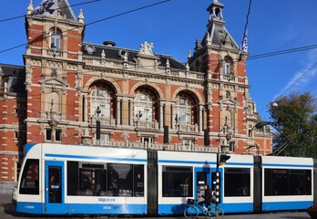 tram in lisbon
