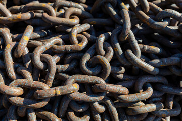 Rusty Heavy Chain Close-Up Texture Background