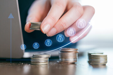 Building wealth through smart financial decisions at home with digital tools and careful savings